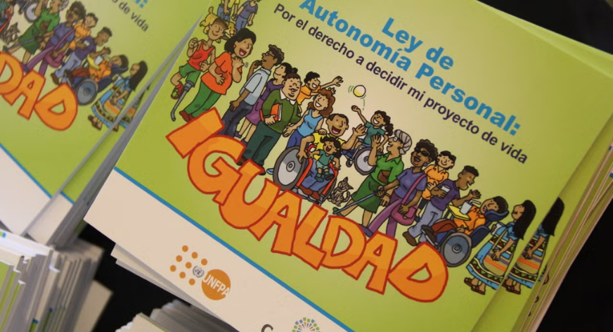 Costa Rica: Presentaron versión pedagógica de ley que promueve la autonomía de personas con discapacidad